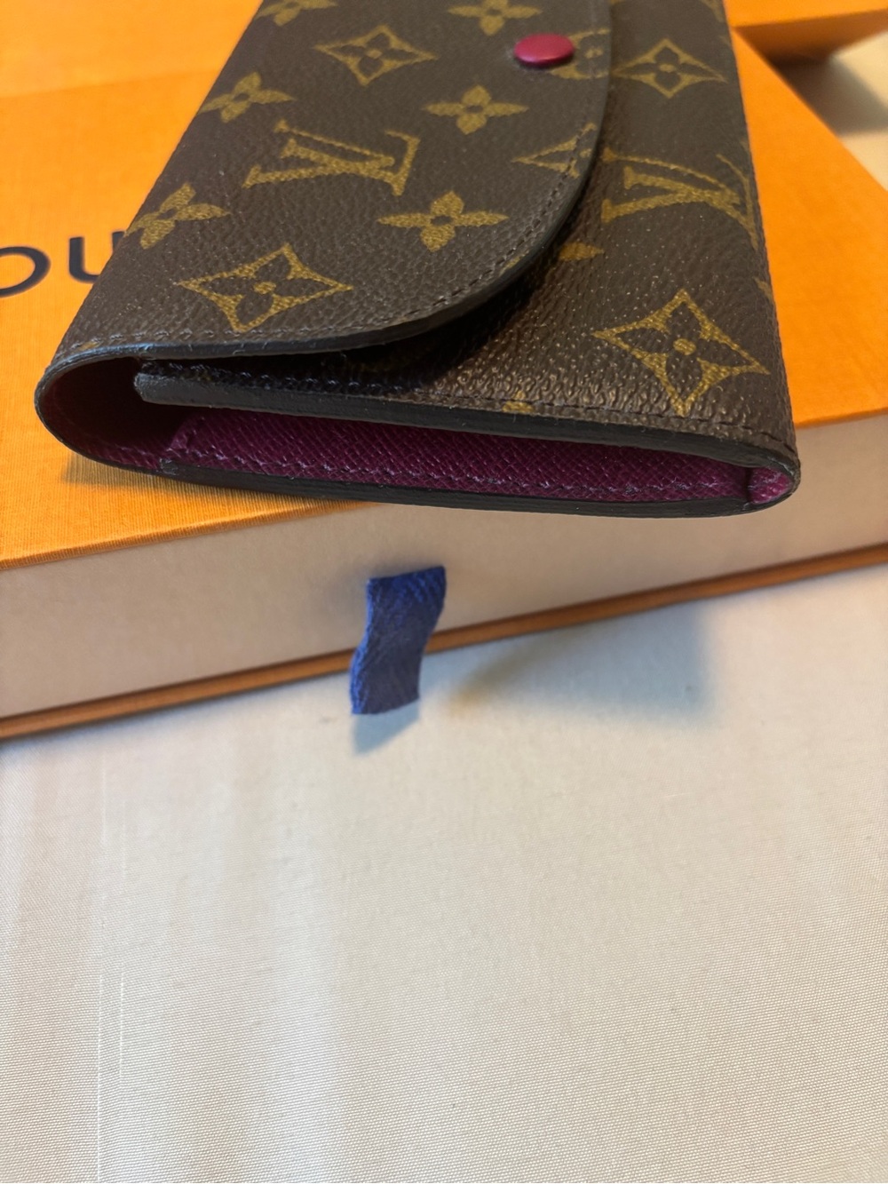 Louis Vuitton Monogram Canvas Wallet in Brown with Pink Snap - Picture 13 of 16